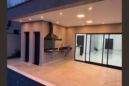 Casa à venda com 3 quartos, 240m² em Suru, Barueri