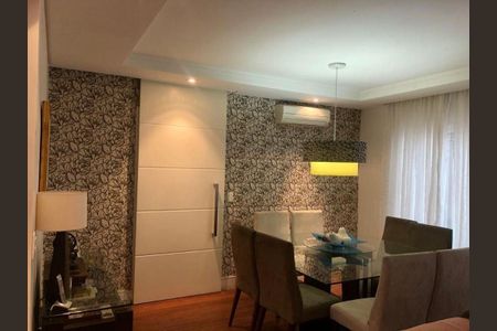 Casa à venda com 4 quartos, 200m² em Tucuruvi, São Paulo