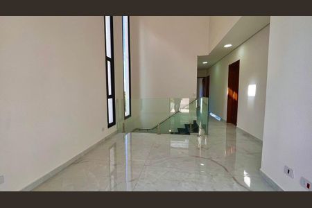 Casa à venda com 228m², 4 quartos e 4 vagas