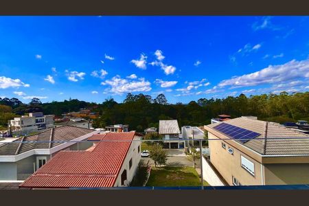 Casa à venda com 228m², 4 quartos e 4 vagas