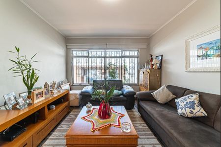 Casa à venda com 3 quartos, 180m² em Vila Bertioga, São Paulo