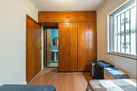 Casa à venda com 3 quartos, 180m² em Vila Bertioga, São Paulo