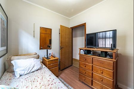 Casa à venda com 3 quartos, 180m² em Vila Bertioga, São Paulo