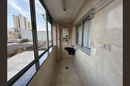 Apartamento para alugar com 76m², 2 quartos e 1 vagaCozinha e Área de Serviço