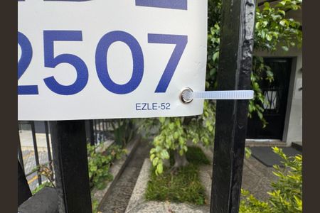 Apartamento para alugar com 76m², 2 quartos e 1 vagaPlaca 