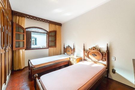 Casa à venda com 163m², 3 quartos e 2 vagas