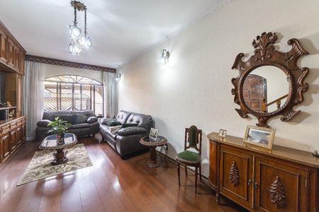 Casa à venda com 163m², 3 quartos e 2 vagas