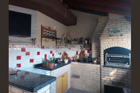 Casa à venda com 200m², 3 quartos e 4 vagas