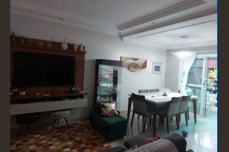 Casa à venda com 200m², 3 quartos e 4 vagas