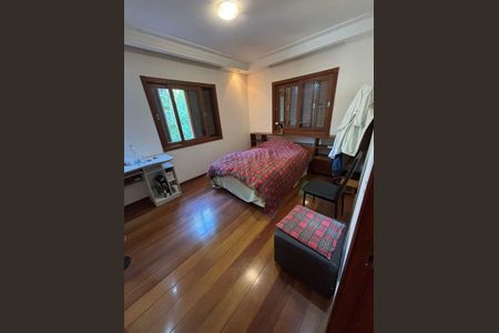 Casa à venda com 421m², 4 quartos e 12 vagas