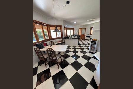 Casa à venda com 421m², 4 quartos e 12 vagas