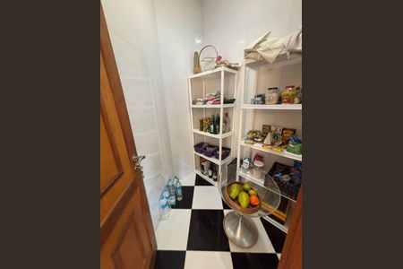 Casa à venda com 421m², 4 quartos e 12 vagas