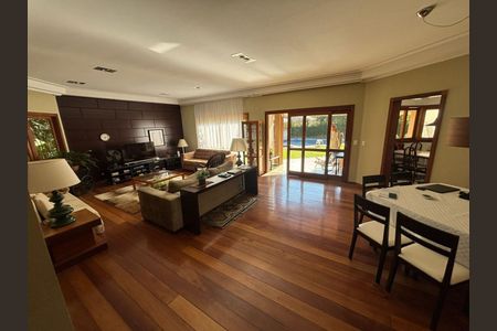 Casa à venda com 421m², 4 quartos e 12 vagas