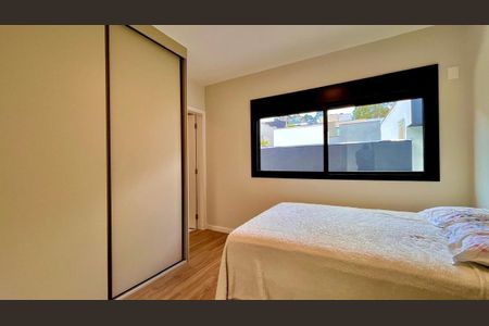 Casa à venda com 3 quartos, 308m² em Morada das Nuvens, Barueri