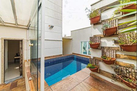 Apartamento à venda com 183m², 3 quartos e 4 vagas