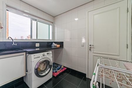 Apartamento à venda com 183m², 3 quartos e 4 vagas