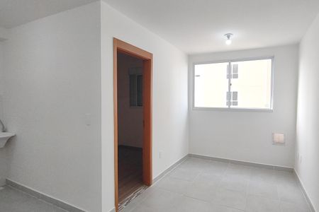 Sala de apartamento para alugar com 2 quartos, 35m² em Vila Palmares, São Caetano do Sul