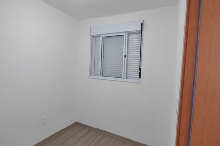Quarto 2 de apartamento para alugar com 2 quartos, 35m² em Vila Palmares, São Caetano do Sul