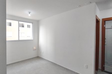 Sala de apartamento para alugar com 2 quartos, 35m² em Vila Palmares, São Caetano do Sul