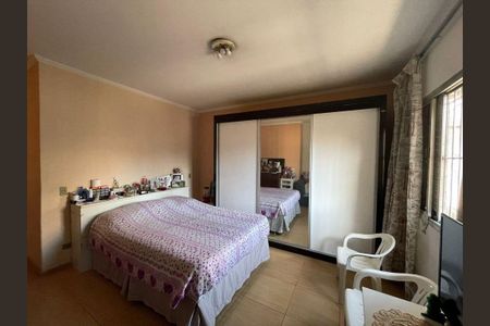 Casa à venda com 6 quartos, 330m² em Jardim Mutinga, Barueri