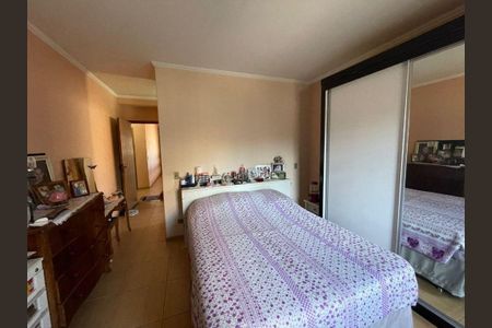 Casa à venda com 6 quartos, 330m² em Jardim Mutinga, Barueri