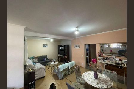 Casa à venda com 6 quartos, 330m² em Jardim Mutinga, Barueri