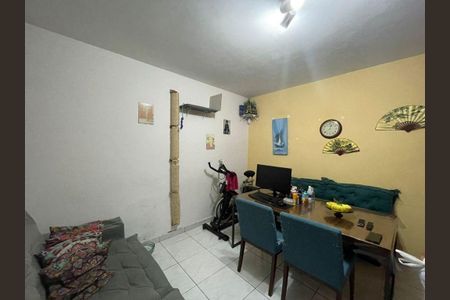 Casa à venda com 6 quartos, 330m² em Jardim Mutinga, Barueri