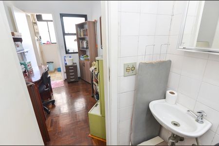 Apartamento à venda com 68m², 1 quarto e 1 vagaBanheiro de Serviço