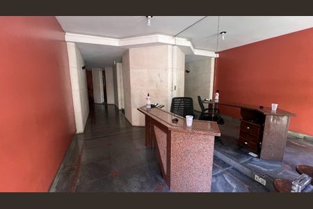 Apartamento à venda com 68m², 1 quarto e 1 vagaHall