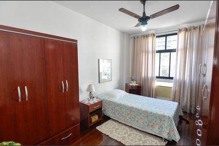 Apartamento à venda com 68m², 1 quarto e 1 vagaQuarto
