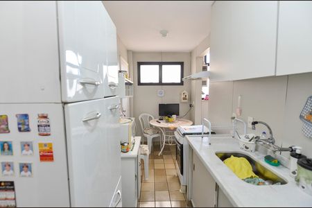 Apartamento à venda com 68m², 1 quarto e 1 vagaCozinha
