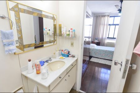Apartamento à venda com 68m², 1 quarto e 1 vagaBanheiro