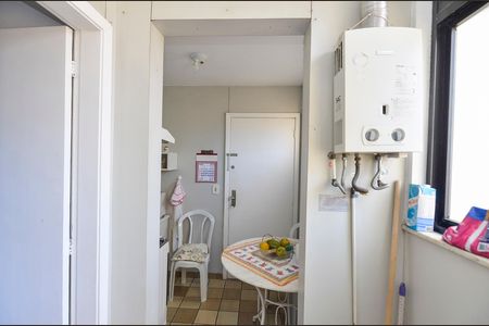 Apartamento à venda com 68m², 1 quarto e 1 vagaÁrea de Serviço