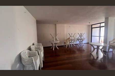 Apartamento à venda com 68m², 1 quarto e 1 vagaÁrea comum
