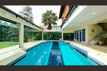 Casa à venda com 903m², 4 quartos e 8 vagas