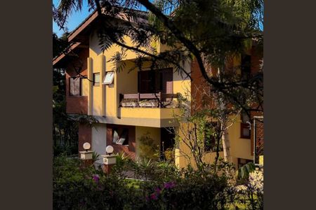 Casa à venda com 903m², 4 quartos e 8 vagas