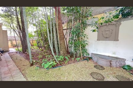 Casa à venda com 903m², 4 quartos e 8 vagas
