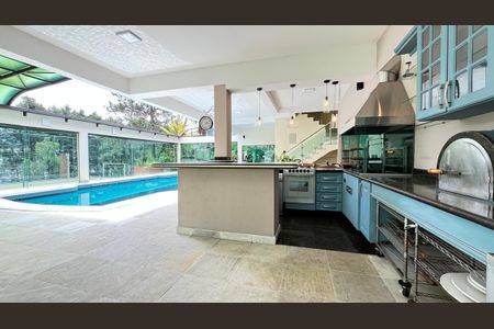 Casa à venda com 4 quartos, 903m² em Residencial das Estrelas, Barueri