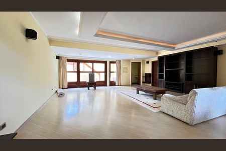 Casa à venda com 4 quartos, 903m² em Residencial das Estrelas, Barueri
