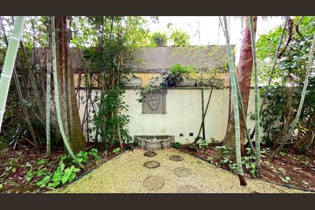 Casa à venda com 903m², 4 quartos e 8 vagas