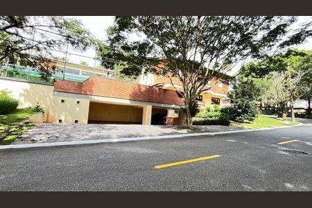Casa à venda com 903m², 4 quartos e 8 vagas