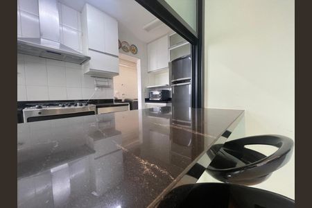 Apartamento para alugar com 134m², 4 quartos e 3 vagas