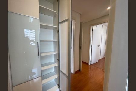 Apartamento para alugar com 134m², 4 quartos e 3 vagas