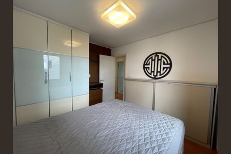 Apartamento para alugar com 134m², 4 quartos e 3 vagas