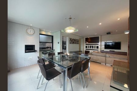 Apartamento para alugar com 134m², 4 quartos e 3 vagas