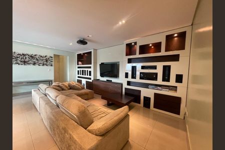 Apartamento para alugar com 134m², 4 quartos e 3 vagas