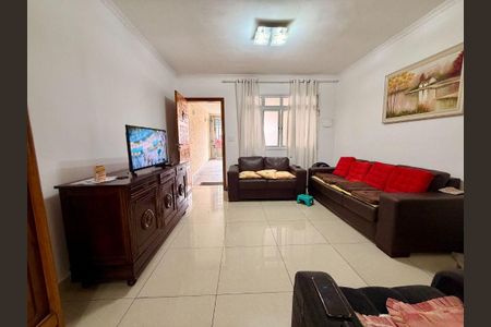 Casa à venda com 2 quartos, 120m² em Cambuci, São Paulo