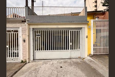 Casa à venda com 120m², 2 quartos e 1 vaga