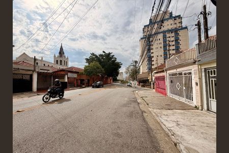 Casa à venda com 120m², 2 quartos e 1 vaga