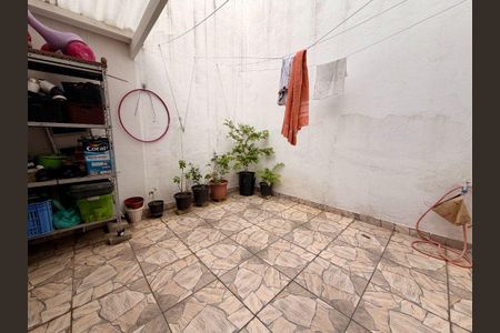 Casa à venda com 120m², 2 quartos e 1 vaga
